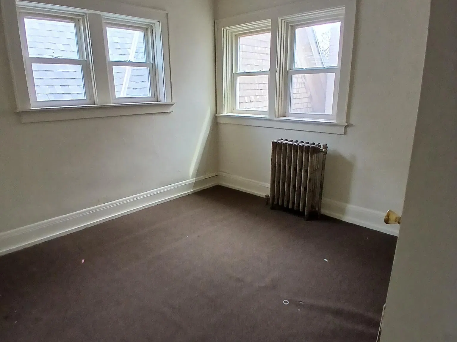 2 bed, $875 — Photo 2