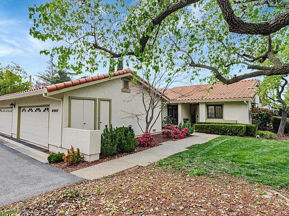 2nd image of 8067 Winery Ct