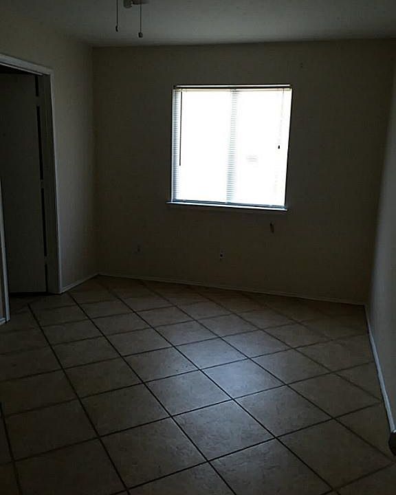 2nd image of 2835 Umiak Dr
