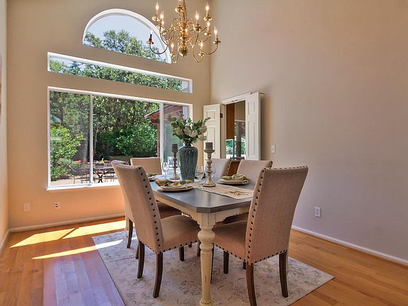5th image of 11757 Pine Brook Ct