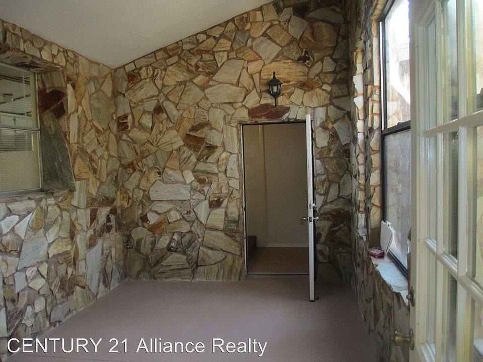 2nd image of 12547 Denton Ave