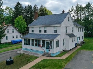 49 Golf St, Newington, CT 06111