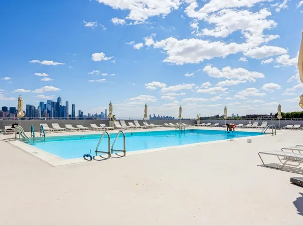 6050 Blvd East image 18 of 19