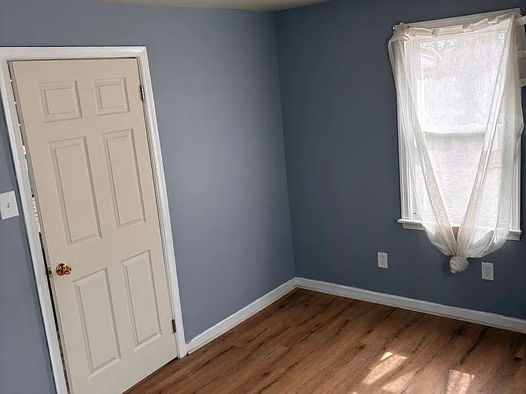 1152 Berkley Rd — Photo 6