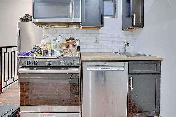 1st image of 394 Bleecker St #1F