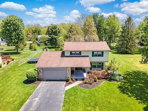 4th image of 11280 Forest Lane Ave