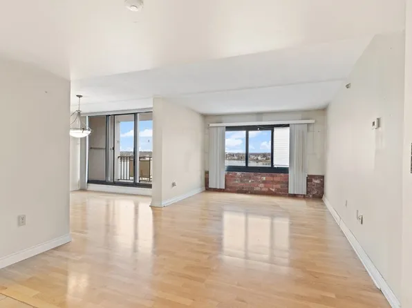 61 Broad Reach #M56, North Weymouth, MA 02191