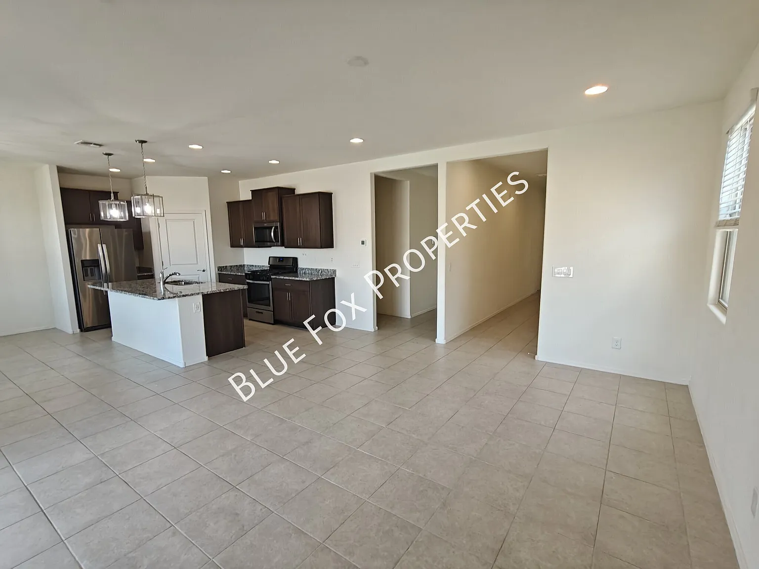 4 bedroom, 3 bathroom in Gladden Farms — Photo 3