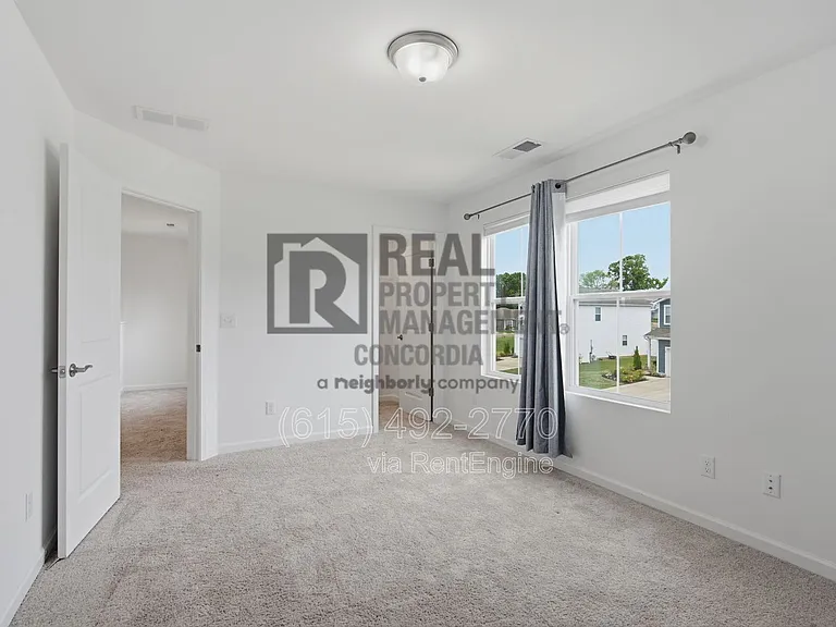 3917 Sadie St — Photo 26
