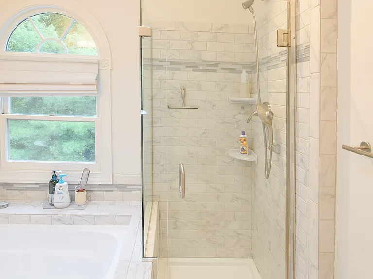 2128 Heritage Dr — Photo 20