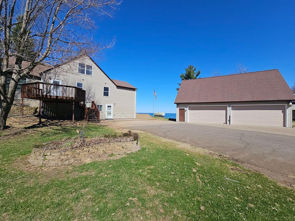 1st image of 46501 Lucretia Ln