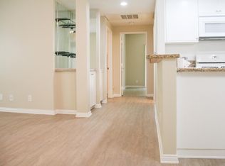 4211 Laurel Canyon Blvd #31752D55C, Studio City, CA 91604