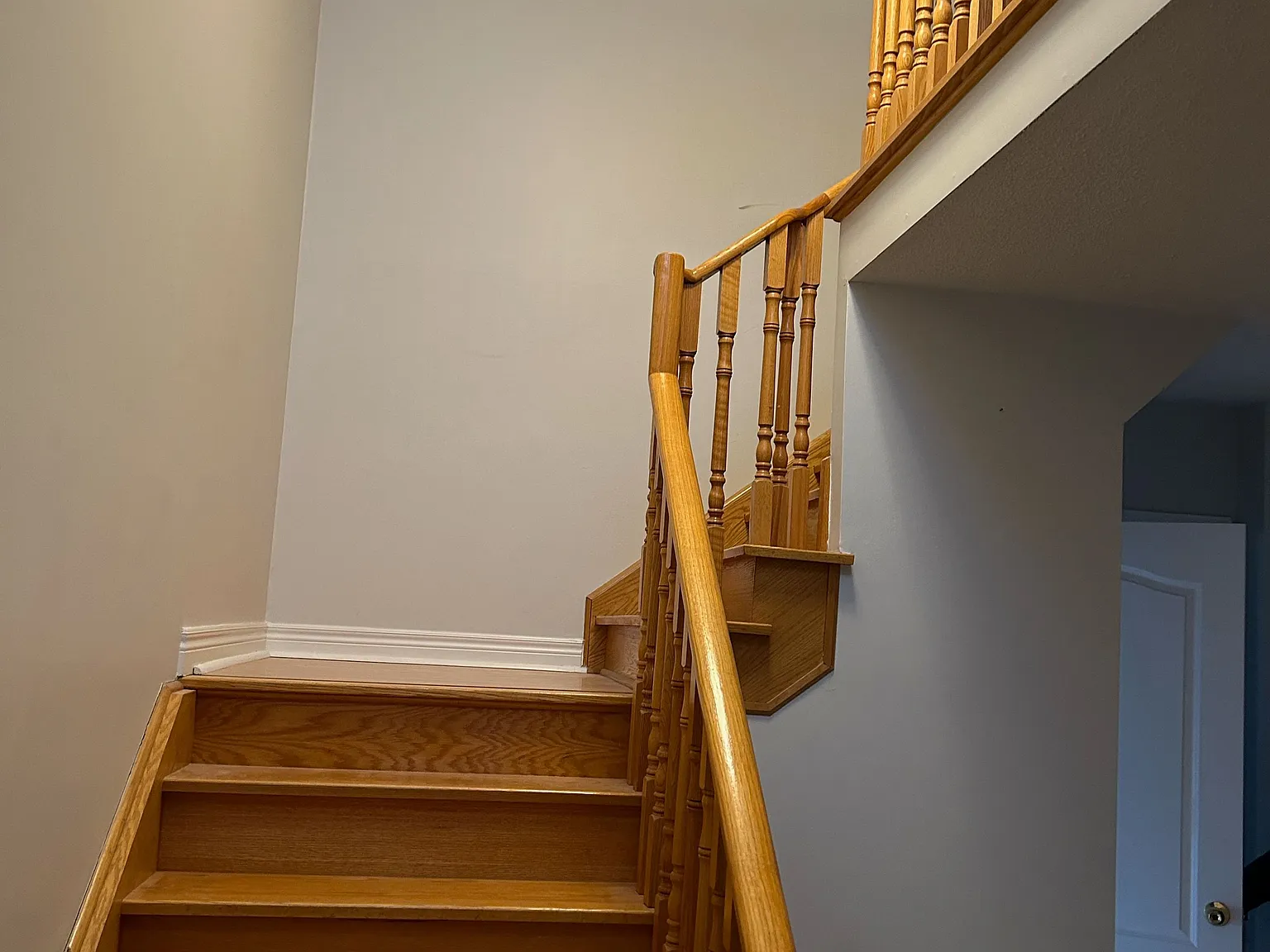 4 bed, $3,950 — Photo 2