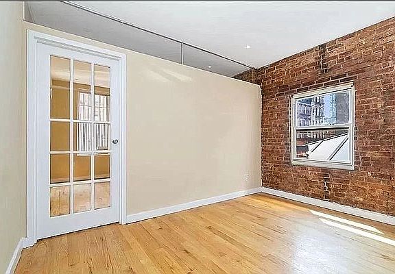 2nd image of 173 Ludlow St #5D1
