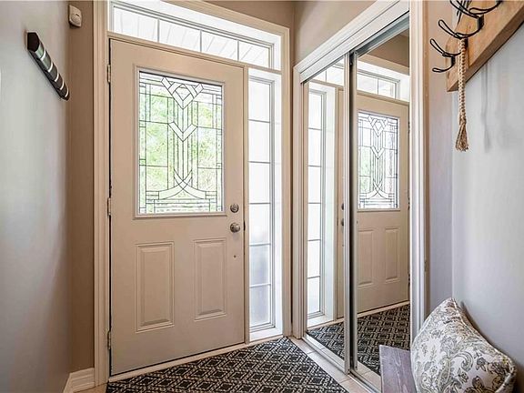 3rd image of 65 Glendarling Cres