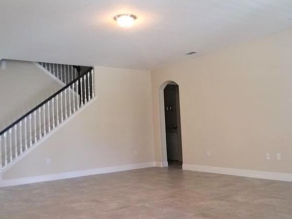 4th image of 7816 Summerlake Pointe Blvd