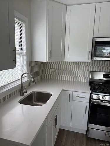 46 Locust Ave #2 Photo 1