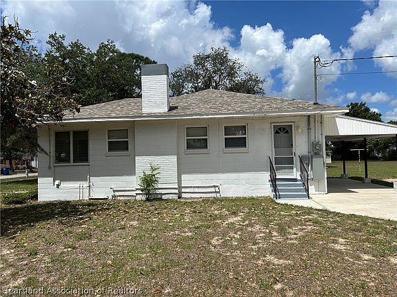 5th image of 714 Hickory St