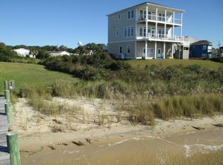 113 Hamilton Ln, Harkers Island, NC 28531