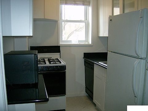 2nd image of 4420 Douglaston Pkwy APT 2C