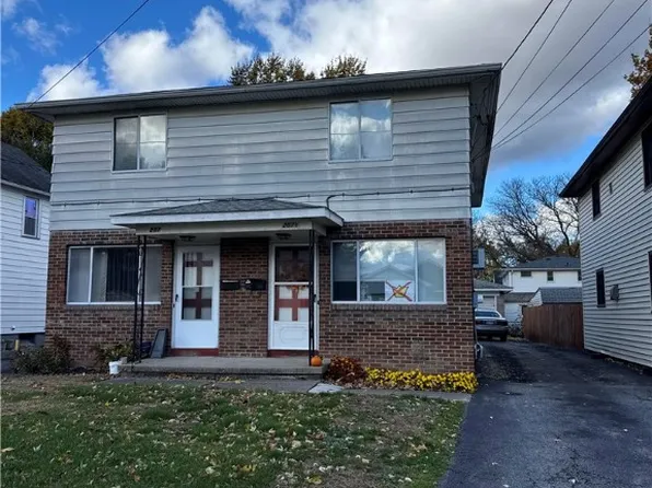 207 Garfield Ave, East Rochester, NY 14445