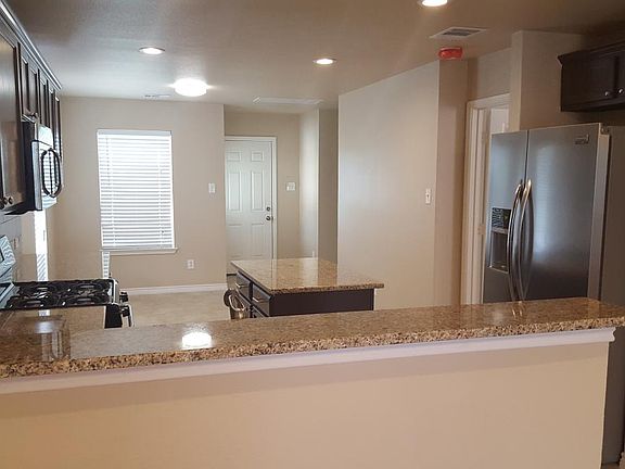 2nd image of 205 Yucca House Dr