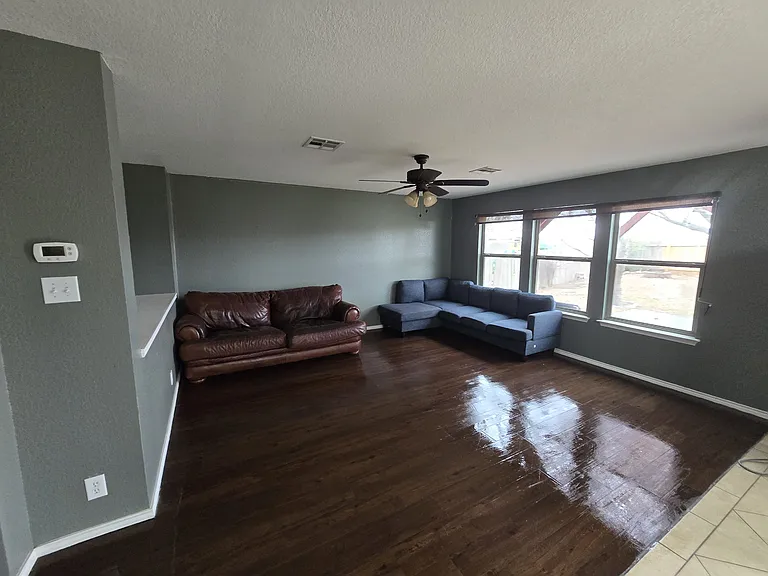 307 Cordero Dr — Photo 5