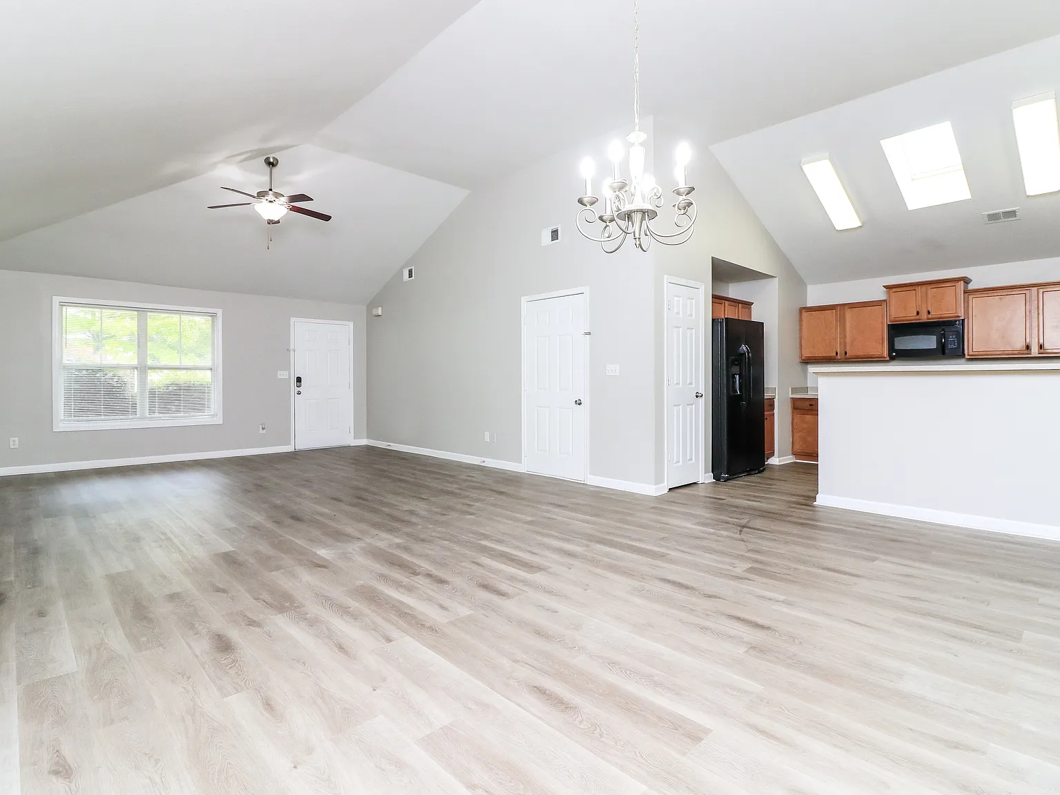38 Luwanda Trl — Photo 2