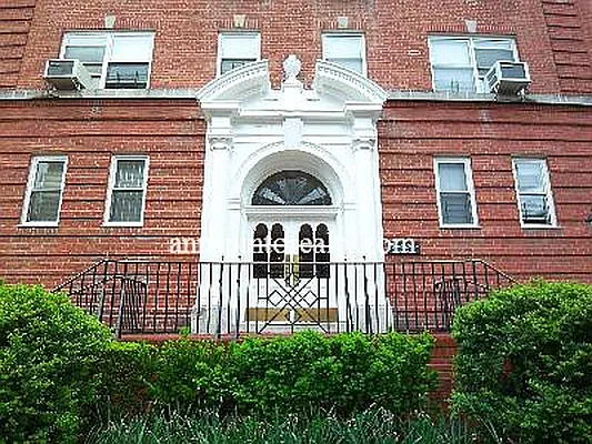 Rented by Anna Pinto Realty | media 11