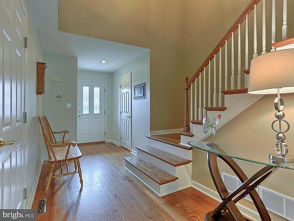 4th image of 2244 Gleim Ct