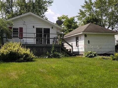 5th image of 43336 E Huron River Dr