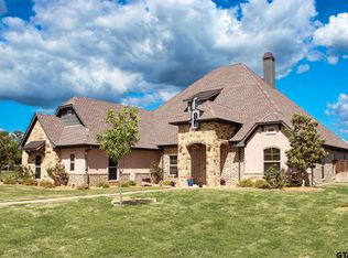 115 Circle Club Ln, Longview, TX 75602