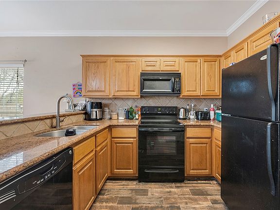 5th image of 1001 Krenek Tap Rd APT 1001