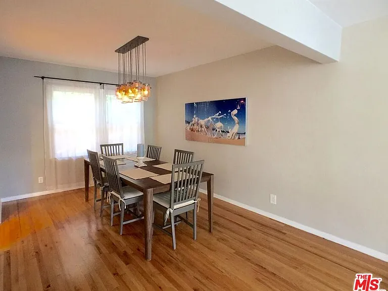 424 Pacific St — Photo 4
