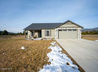 100 Bunker Ln, Blanchard, ID 83804