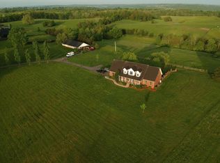 6605 McCowans Ferry Rd, Versailles, KY 40383