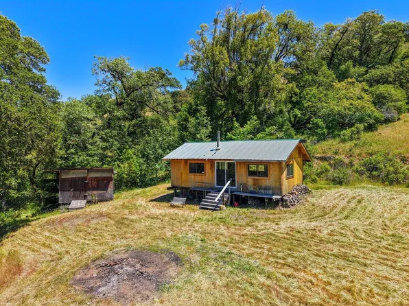 4509 Road A, Garberville, CA 95542