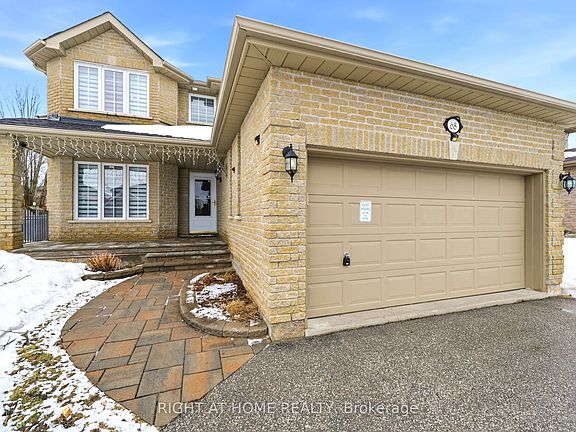 3rd image of 68 Kraus Rd