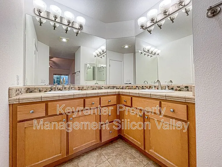 2968 Moorpark Ave #2 — Photo 16