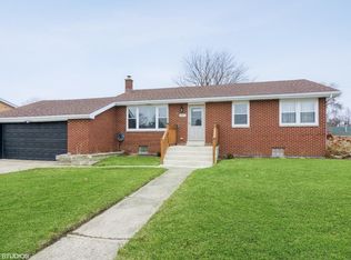 200 W 53rd Pl, Merrillville, IN 46410