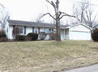3325 Sharon Dr, Decatur, IL 62521