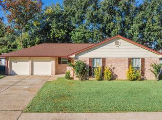 1121 Warren St, Deer Park, TX 77536
