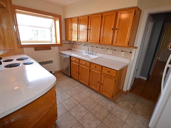 3rd image of 7006 Ohio Ave APT 1