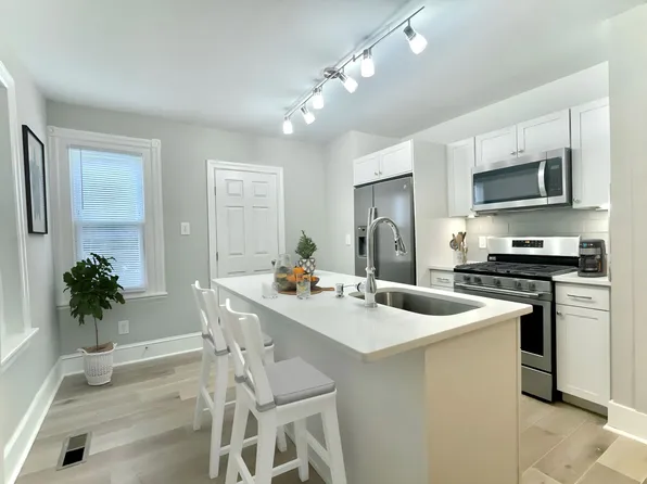 710 W Railroad Ave, Bryn Mawr, PA 19010