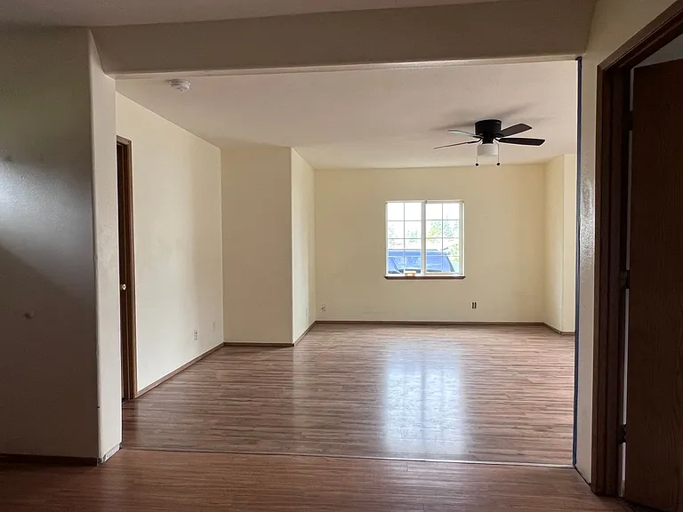 110 9th Avenue 112 Ave — Photo 3