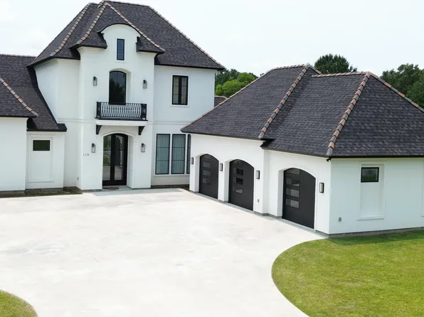 119 Belle Vie Estates Ct, Lafayette, LA 70507