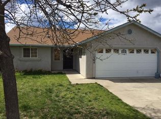 11384 Balboa Dr, Redding, CA 96003