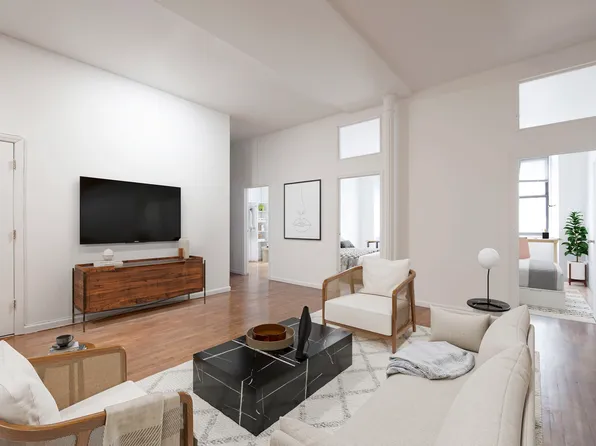 311 Broadway 2B image 1 of 27