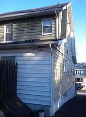2nd image of 1450 Parkview Ter