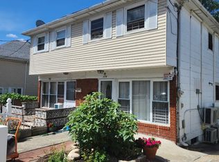 374 Hanover Ave, Staten Island, NY 10304